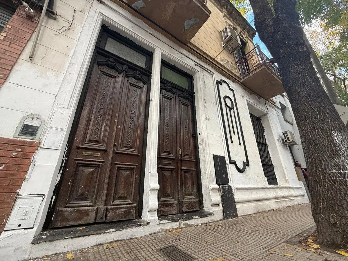 VENTA CASA 9 AMBIENTES HISTORICA - FLORESTA 3