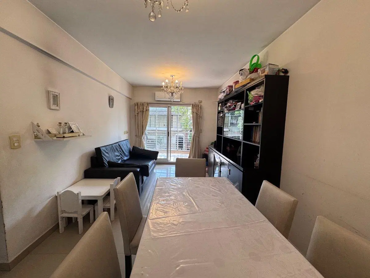 VENTA DTO 3 AMBIENTES FLORES BALCON Y PATIO PILETA 5