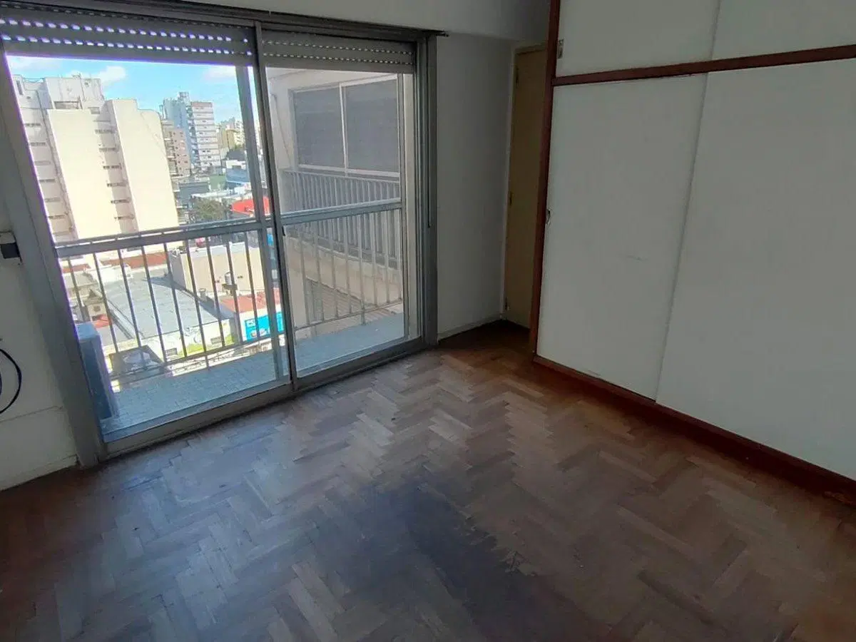 Departamento 3 ambientes c/dep lanus 2 balcones 3