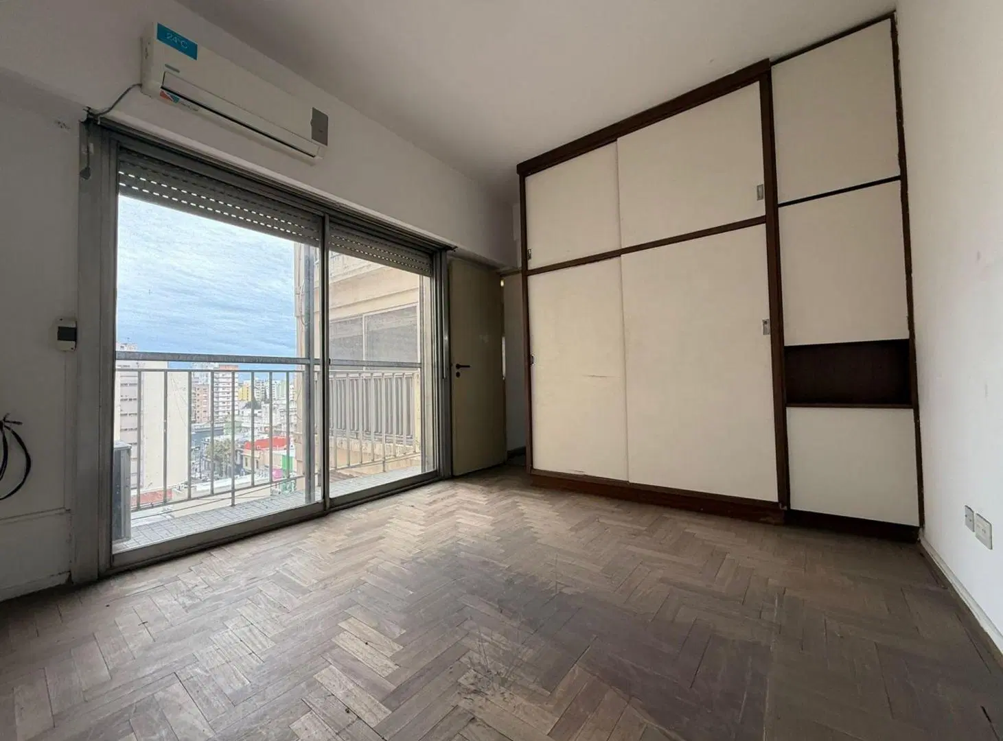 Departamento 3 ambientes c/dep lanus 2 balcones 4