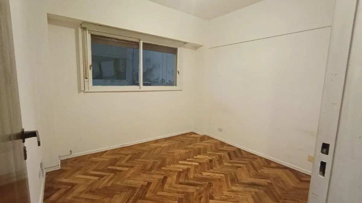 VENTA DEPTO 2 AMB RECOLETA CON RENTA 8