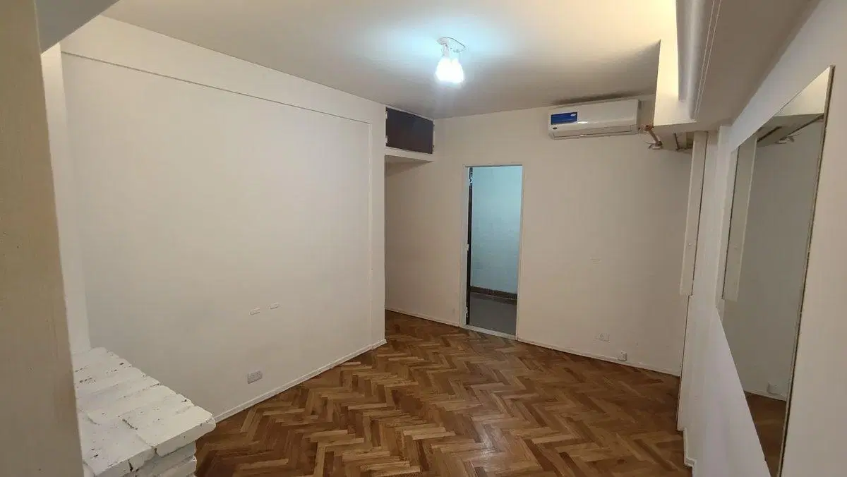 VENTA DEPTO 2 AMB RECOLETA CON RENTA 5