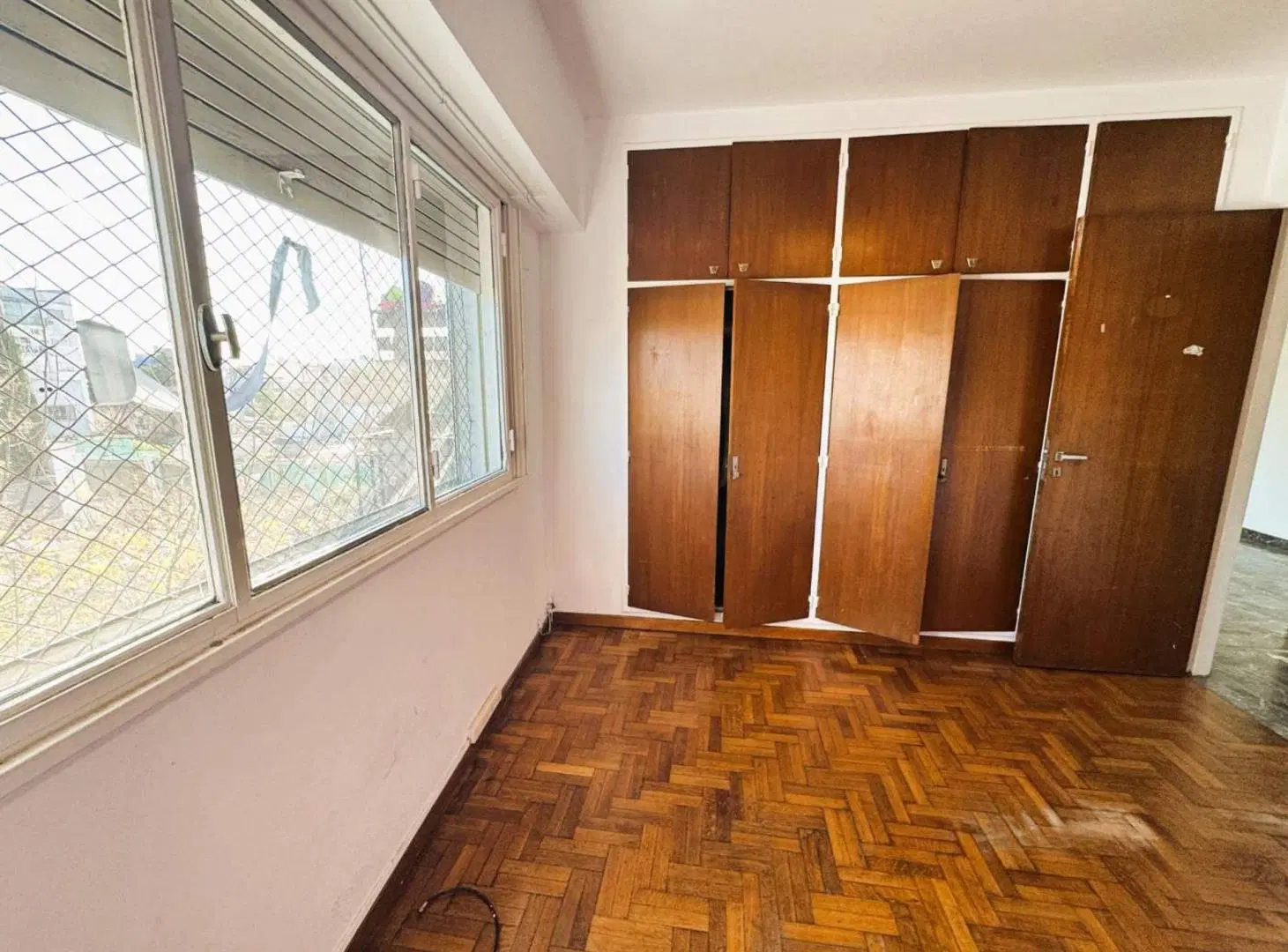 DEPARTAMENTO 3 AMB BALCON COCHERA FLORESTA 5
