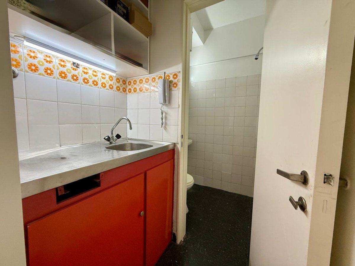 Foto de Monoambiente Venta San Nicolás apto prof patio, imagen 4