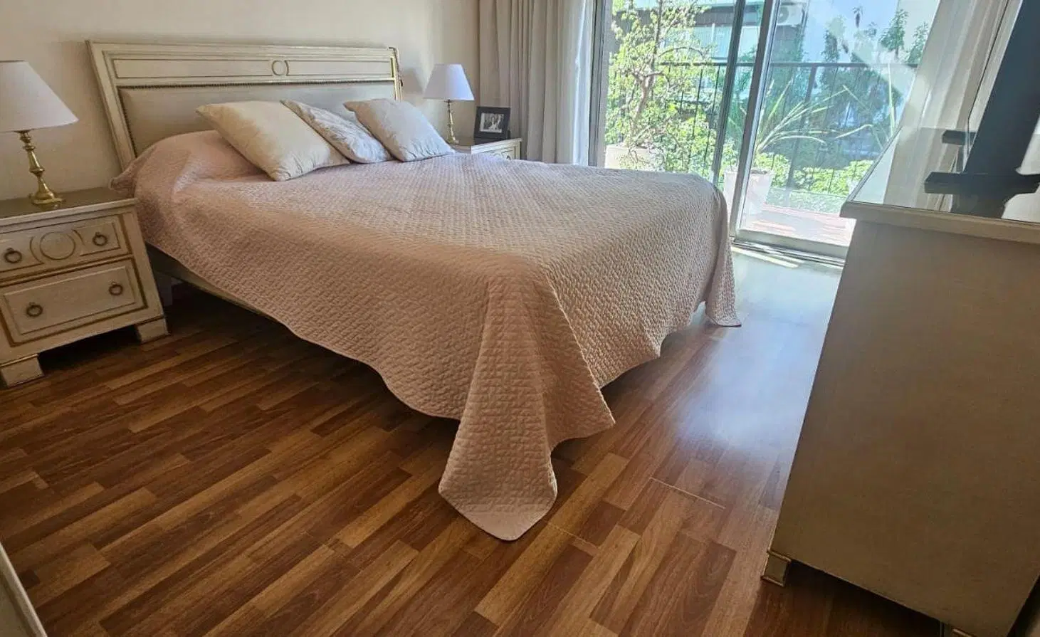 Venta 4 Ambientes balcón cochera APTO CREDITO 3