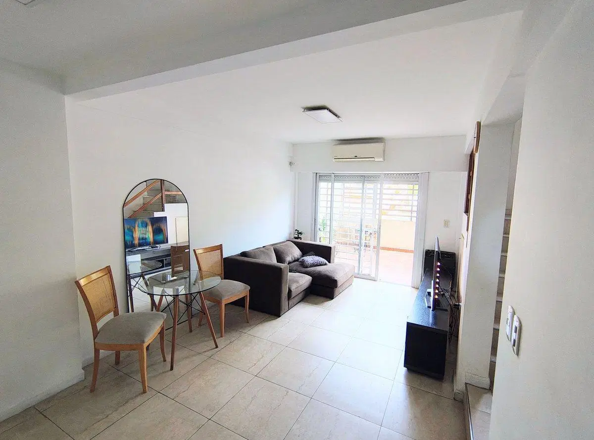 VENTA PH TRIPLEX 3 AMBIENTES, 2 BALCONES Y TERRAZA 8
