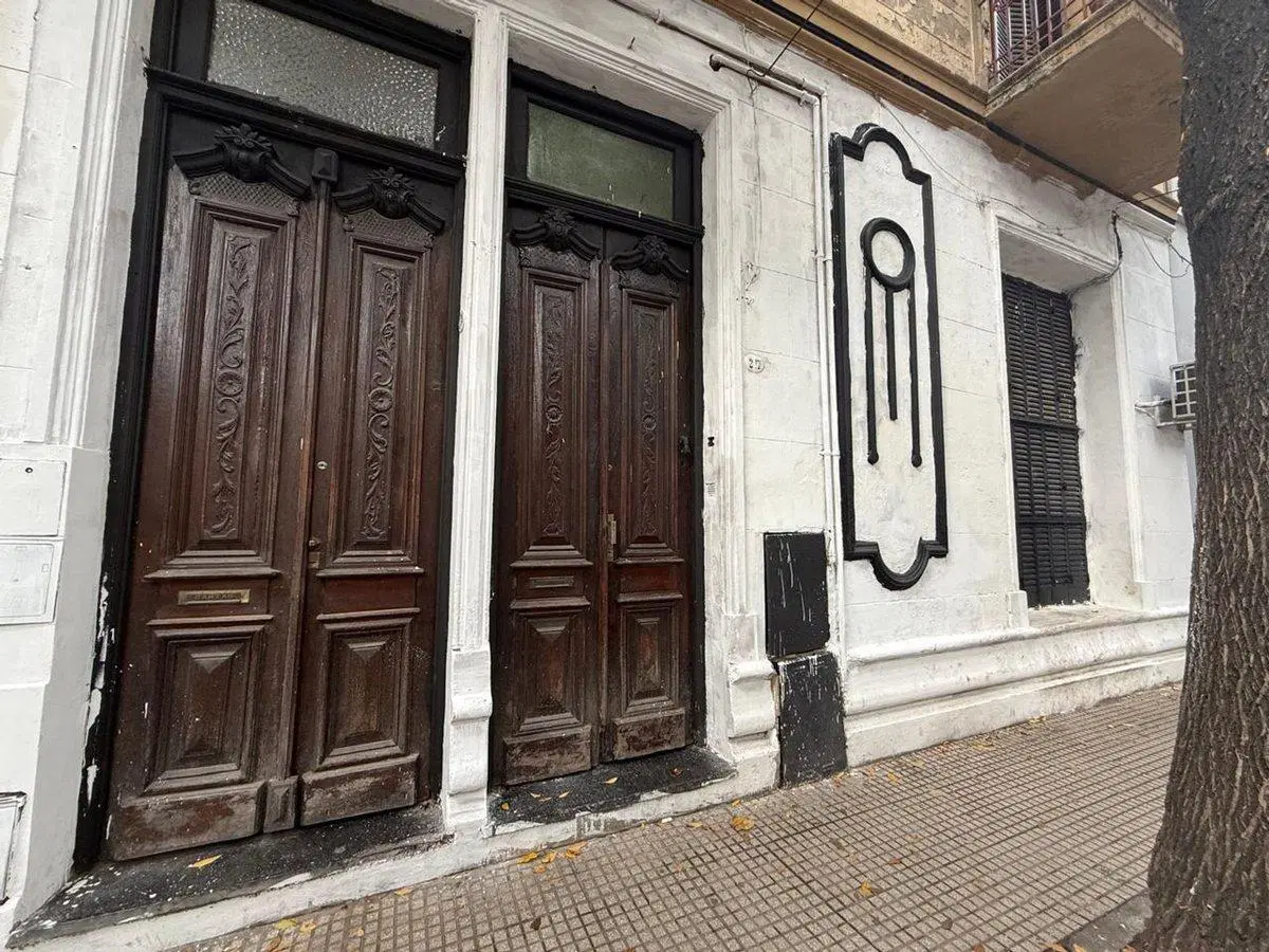 VENTA CASA 9 AMBIENTES HISTORICA - FLORESTA 4