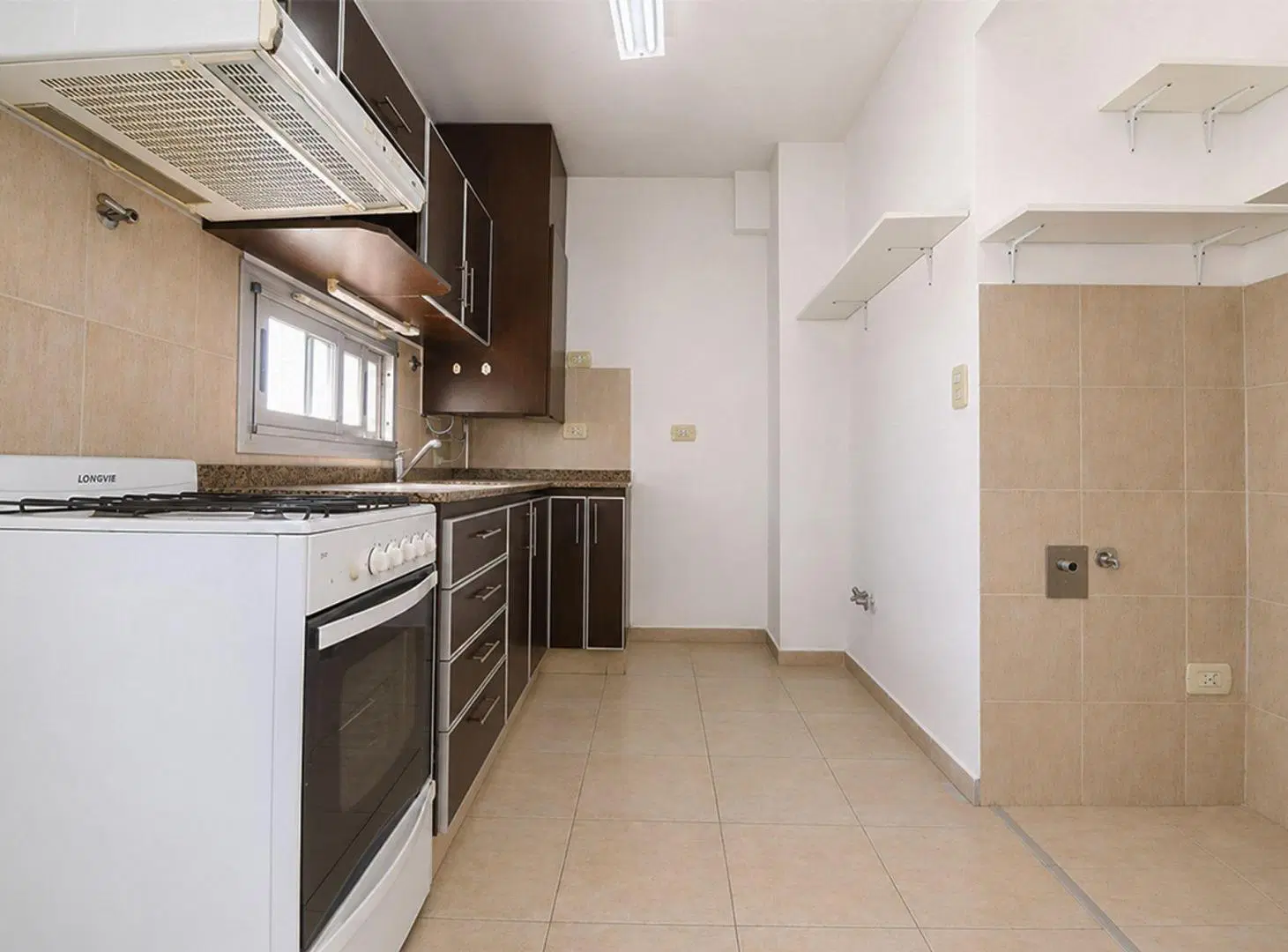 VENTA DTO 3 AMB RAMOS MEJIA CON BALCON  Y COCHERA 4