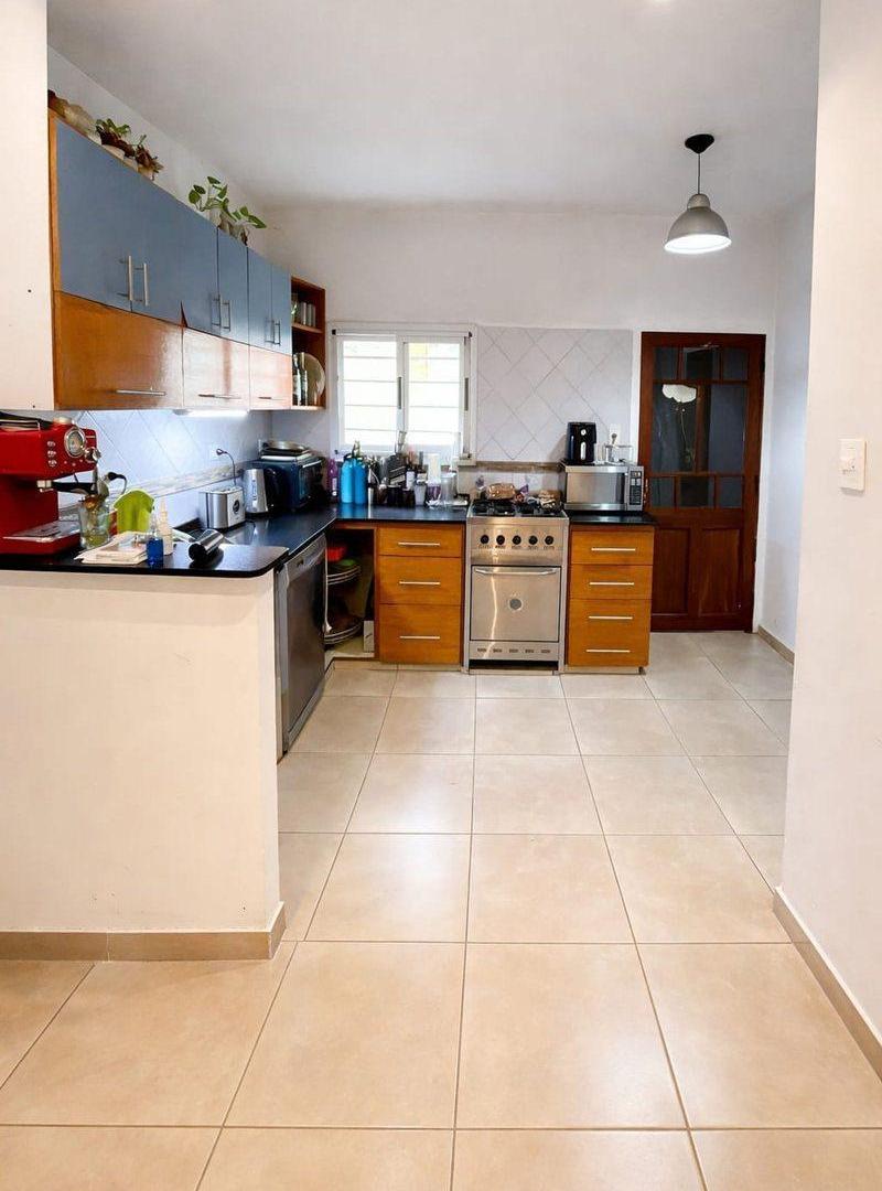 Foto de VENTA CASA 5 AMBIENTES BANFIELD ESTE, imagen 3