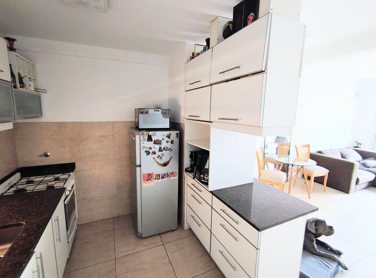 Foto de VENTA PH TRIPLEX 3 AMBIENTES, 2 BALCONES Y TERRAZA, imagen 2