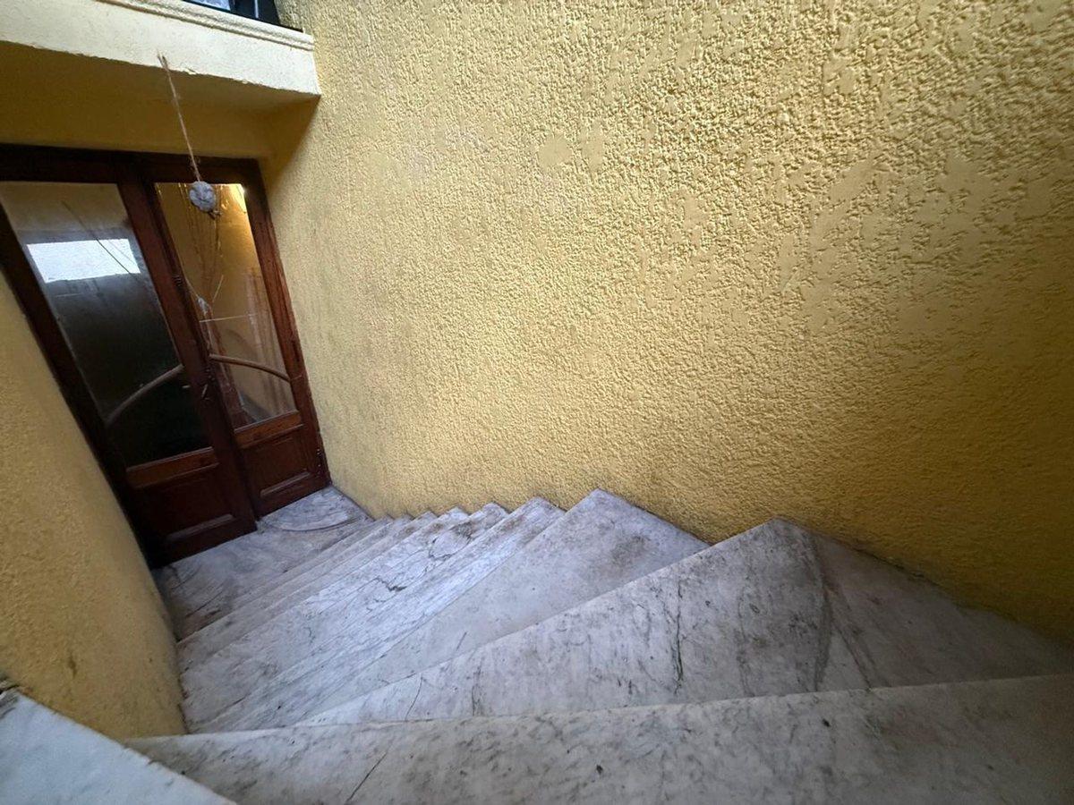 Foto de VENTA CASA 9 AMBIENTES HISTORICA - FLORESTA, imagen 1