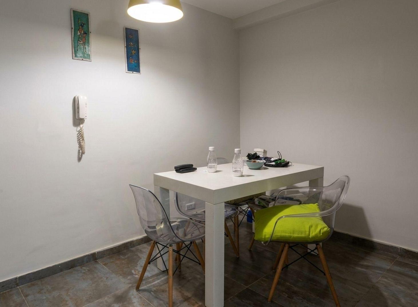 Foto de VENTA 2 AMB. PB. COCINA LAVADERO PATIO V.URQUIZA, imagen 2