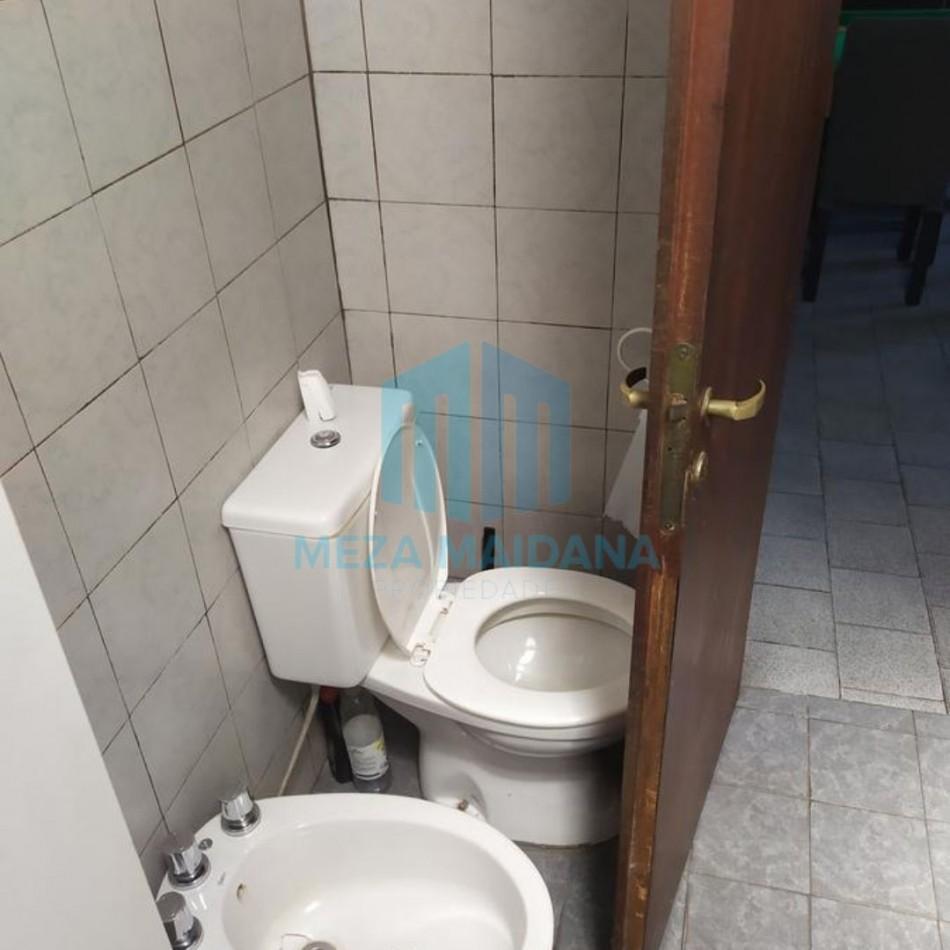 Venta de Casa y Local en Quilmes 4