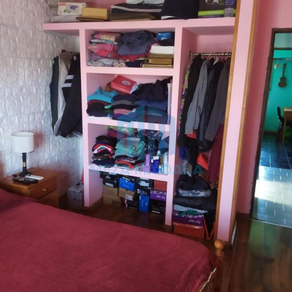 Venta de Casa y Local en Quilmes 2