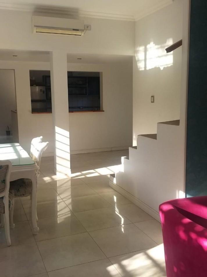 Casa 3 Ambientes en Berazategui Oeste 1