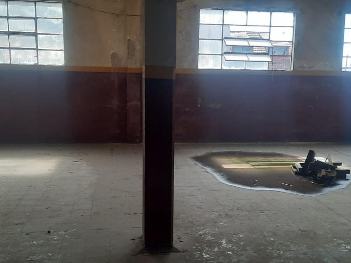 Galpon de 1900 m² en Quilmes 5