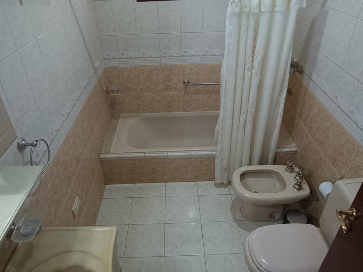 Casa 6 Ambientes en Berazategui Apto Credito 4