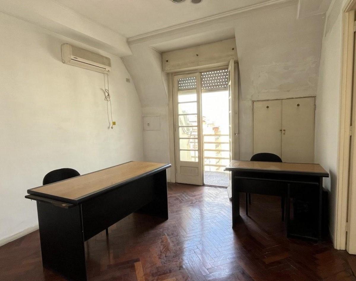 Departamento 4 Ambientes en Av Belgrano Apto Profesional 5