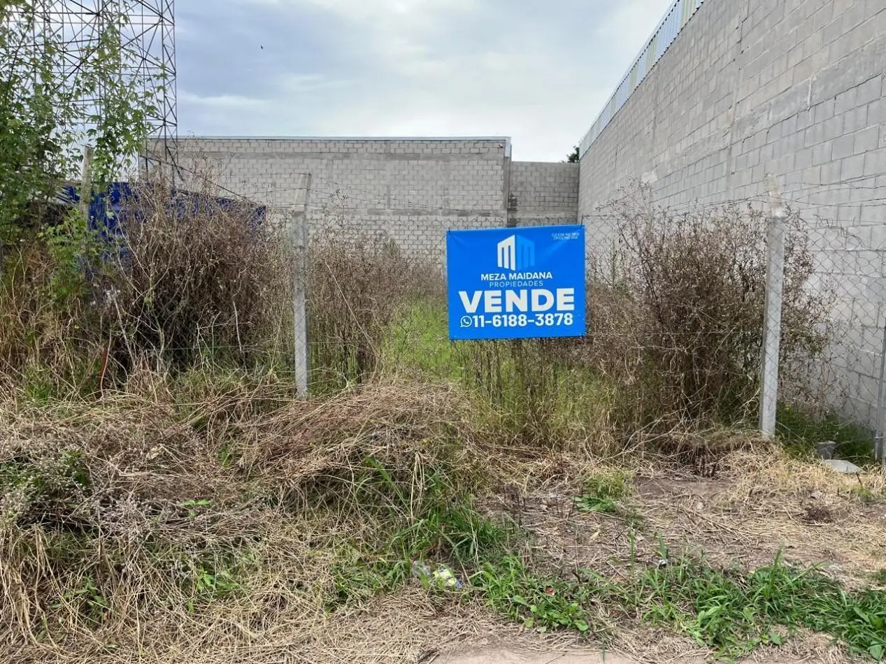 Lote en venta en el pato 4