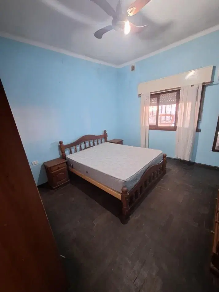 Casa en venta en Ezpeleta 4