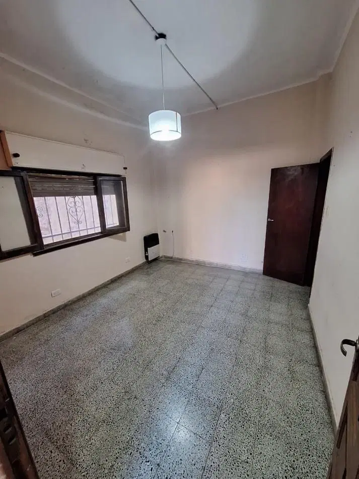 Casa en venta en Ezpeleta 5