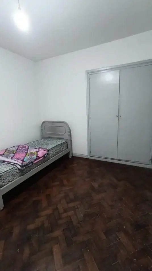 Departamento de 4 ambientes a 100 metros del Abasto 4