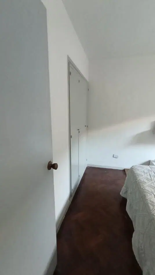 Departamento de 4 ambientes a 100 metros del Abasto 5
