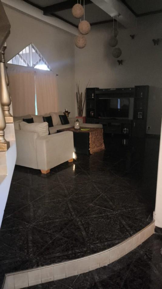 Foto de Casa Quinta de Categoria en Sourigues - Ideal Vivienda, Inversion o, imagen 5