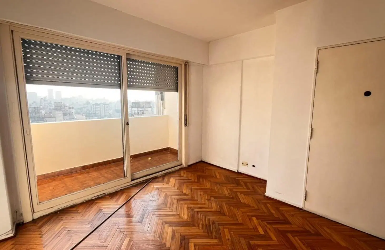 Departamento de 2 ambientes en venta - Av. San Juan 935, Piso 12 al frente 1