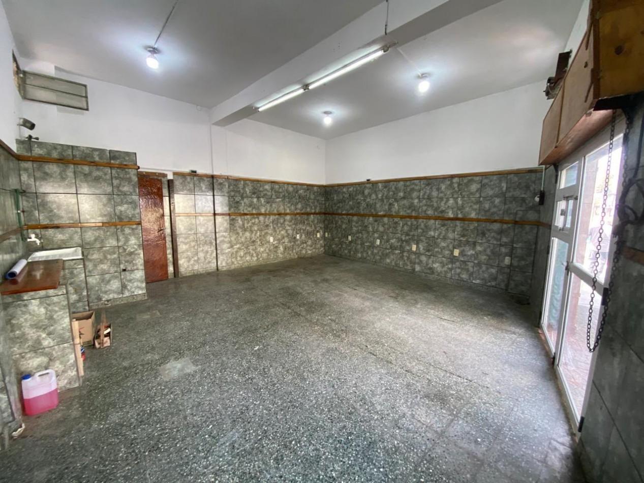 Foto de Local en alquiler sobre Av. Mitre - Excelente ubicacion comercial, imagen 3
