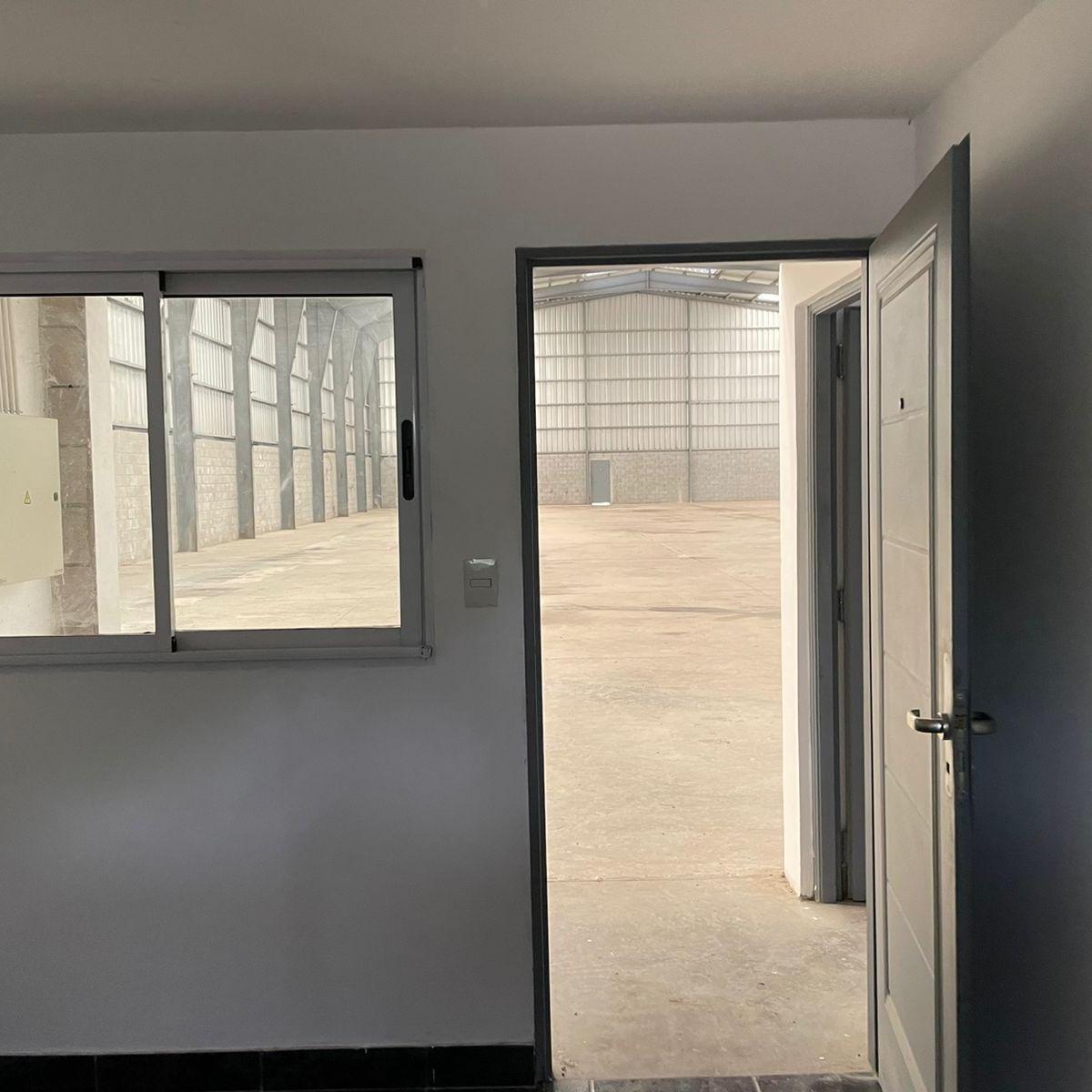 Foto de Depósito 1250m2 en Parque Industrial de Merlo, imagen 2