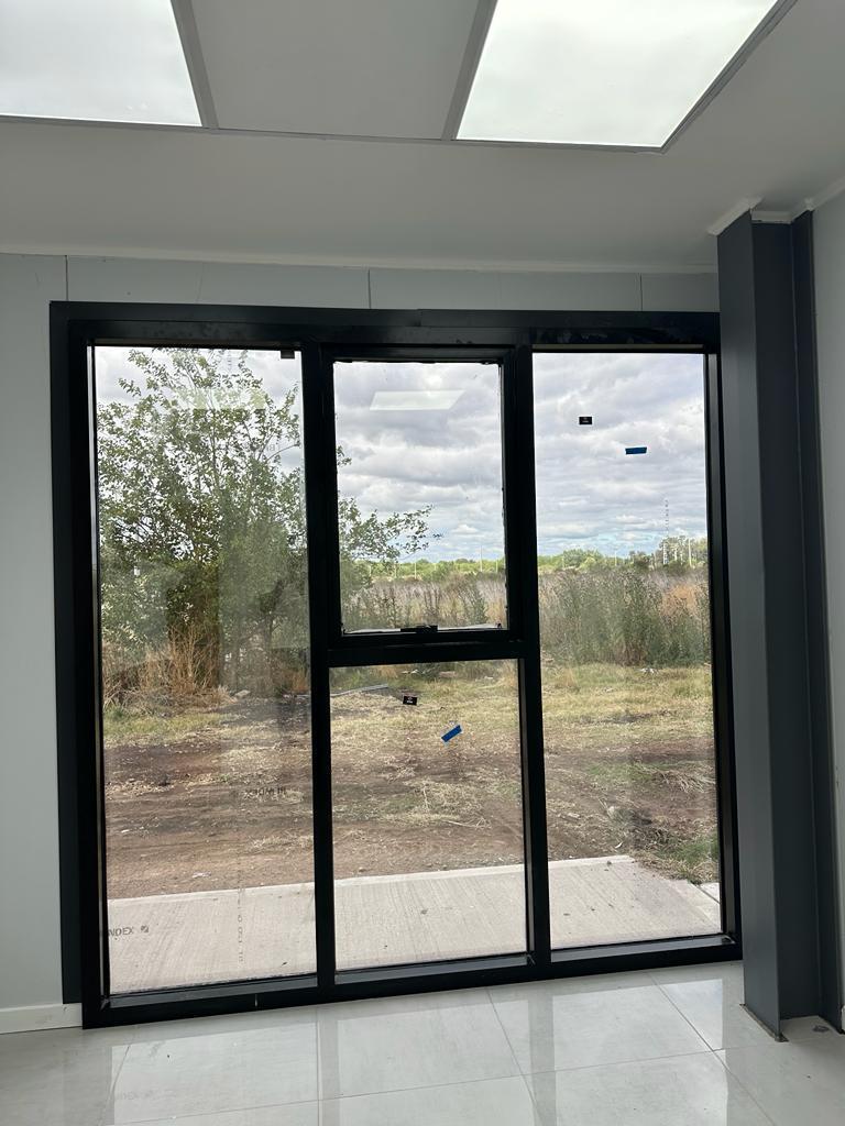 Galpón en Alquiler a Estrenar en Parque Industrial Ruta 6 2000 M² 3