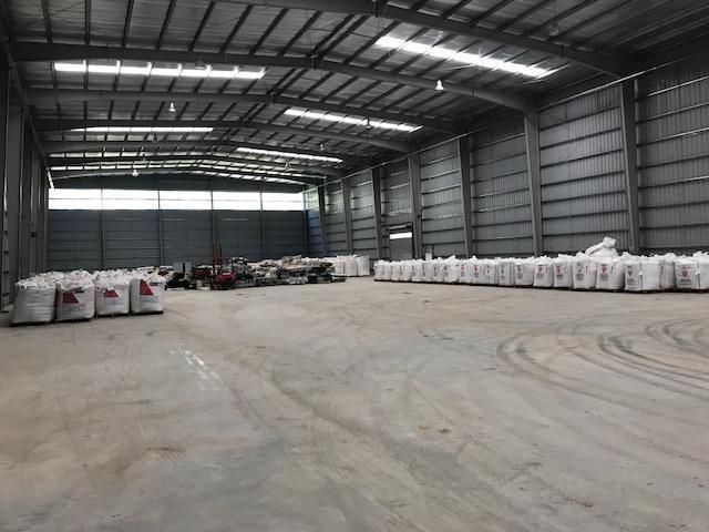 Foto de Depósito industrial en alquiler 2800m2 cubiertos playa dock de carga en, imagen 3