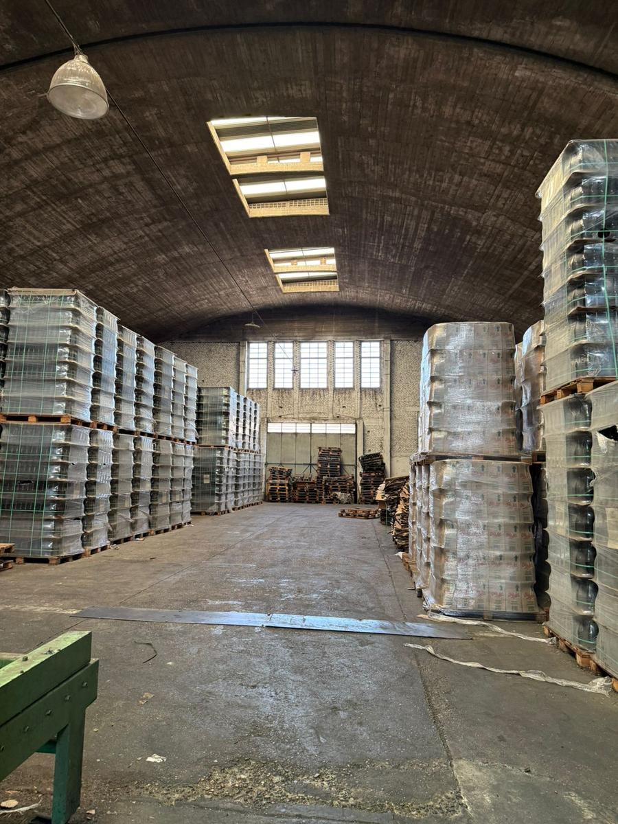 Depósito de 900 m² en Lomas del Mirador 4