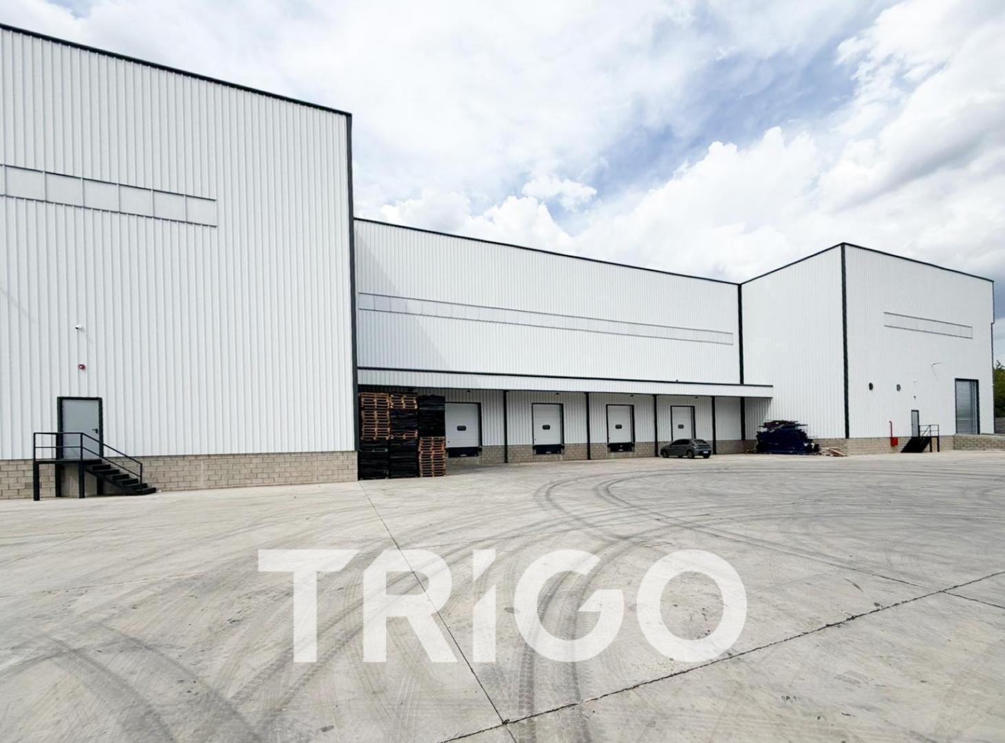 Nave logística Triple A en alquiler Camino del Buen Ayre y Gorriti Hurlingham