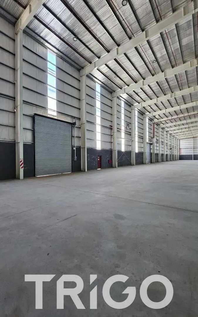 Oportunidad! Alquiler Depósito industrial en Polo Industrial Spegazzini con T3 y rociadores 4