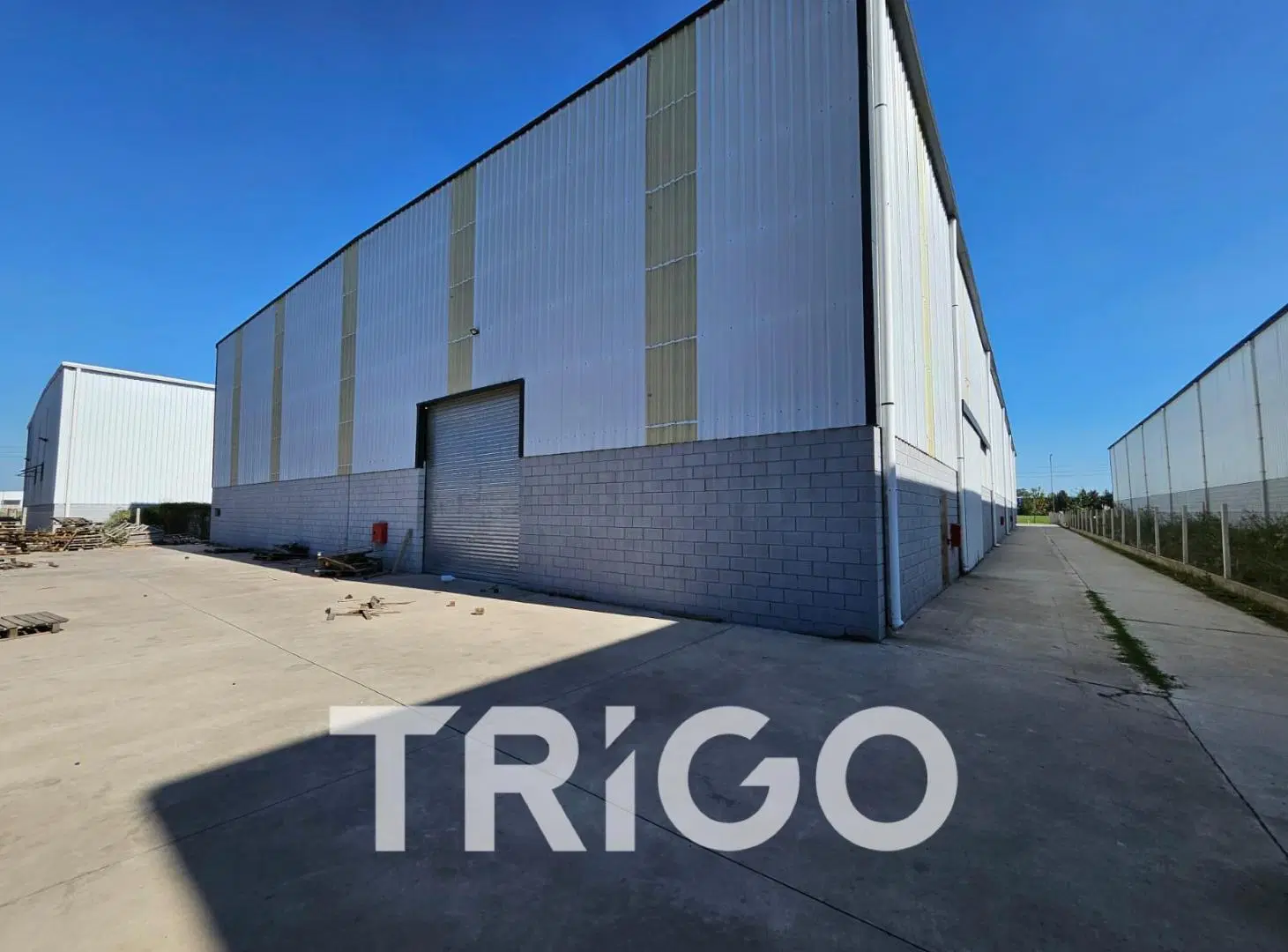 Depósito industrial con T2 en alquiler y venta Polo industrial Ezeiza 2