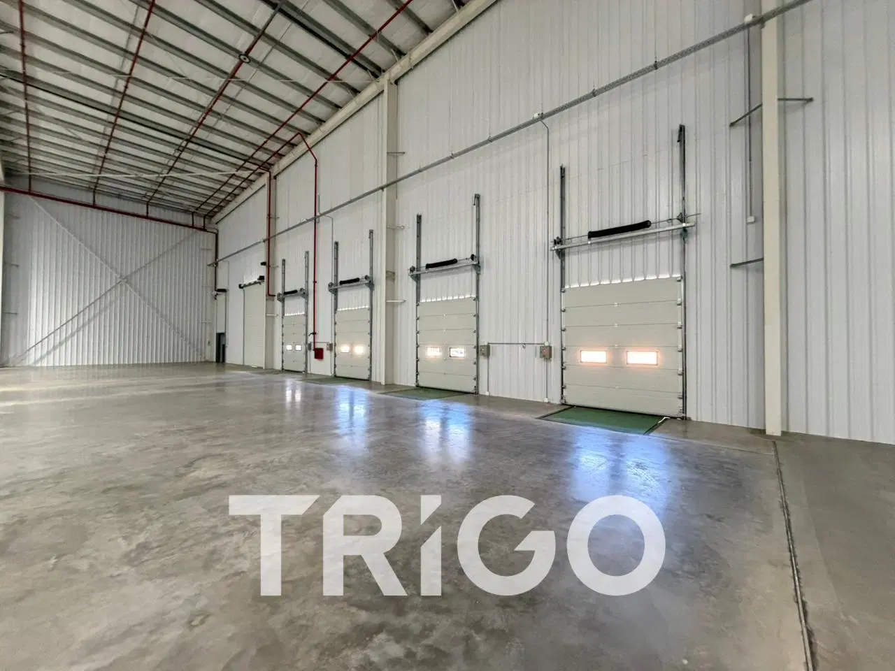 Nave Industrial y logistica en alquiler Acceso Oeste y Camino del Buen Ayre Predio cerrado seguridad 3