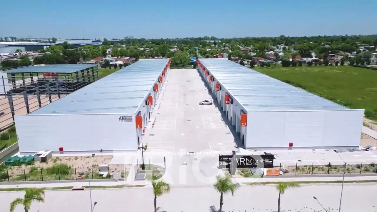 Depósito en venta 180 metros cubiertos complejo cerrado con seguridad 2