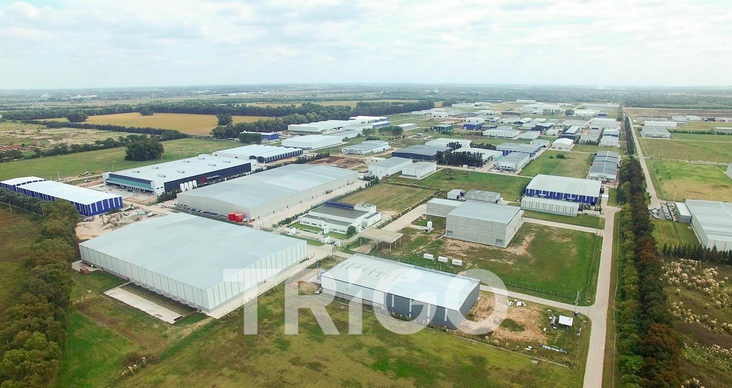 Financiación a plazo sin intereses - Venta Terreno industrial en Predio cerrado sobre Autopista