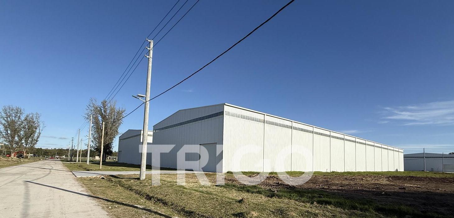 Nave Industrial en venta 3140 m2 en Moreno 7 min de Autopista Acceso Oeste Ruta 24 y 25