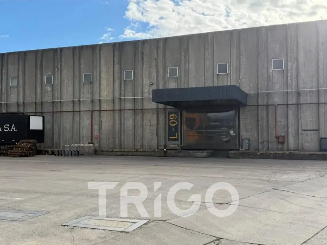 Alquiler de depósito premium 400 m2 Autopista acceso oeste Moreno 2