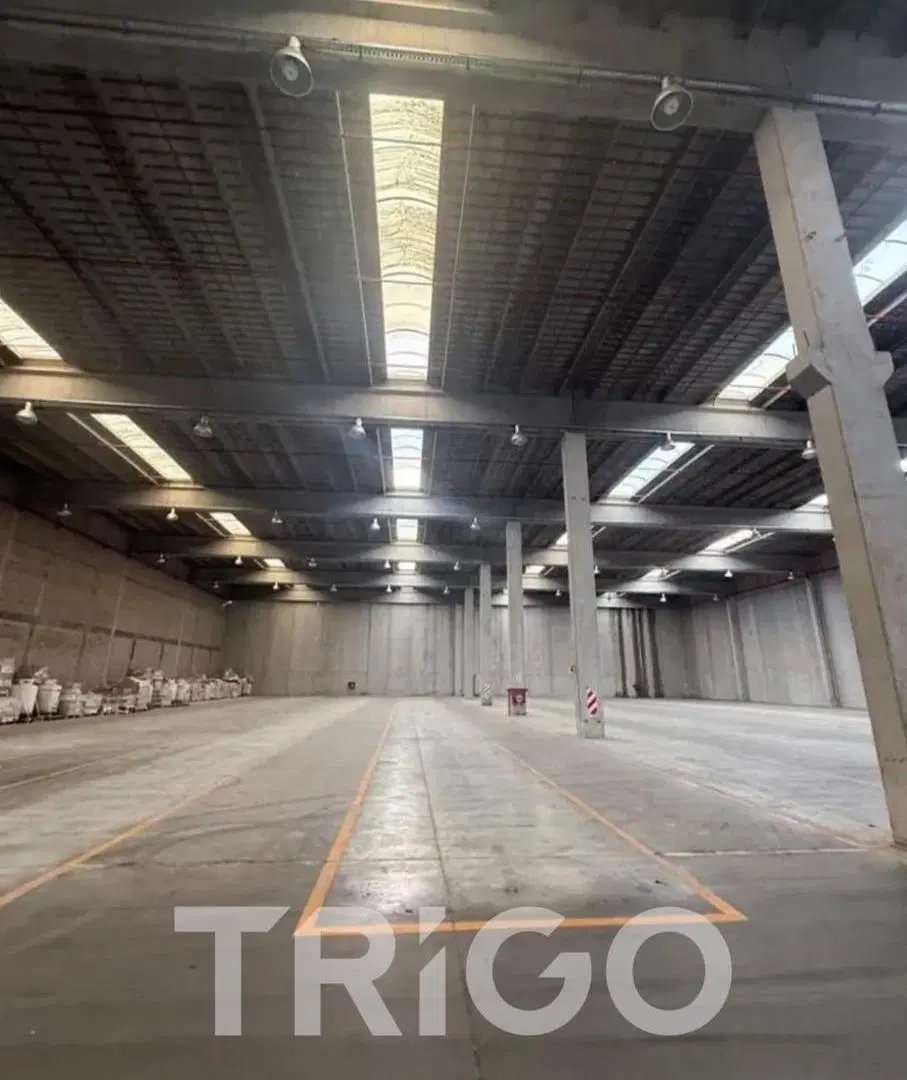 Alquiler de depósito premium 400 m2 Autopista acceso oeste Moreno 3