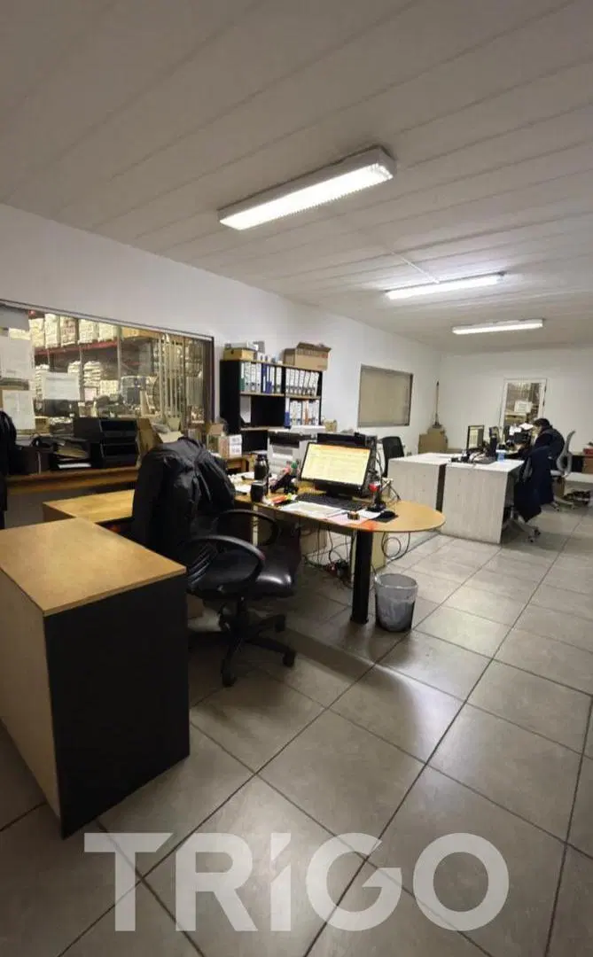 Alquiler Galpón Depósito de 2000 m2 en Carapachay Vicente Lopez Zona Norte 3