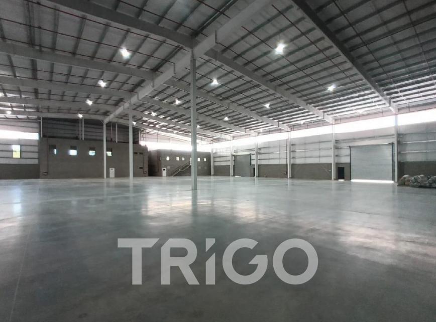 Alquiler Galpón Depósito Nave de 3.778 m2 en Munro Vicente Lopez Zona Norte