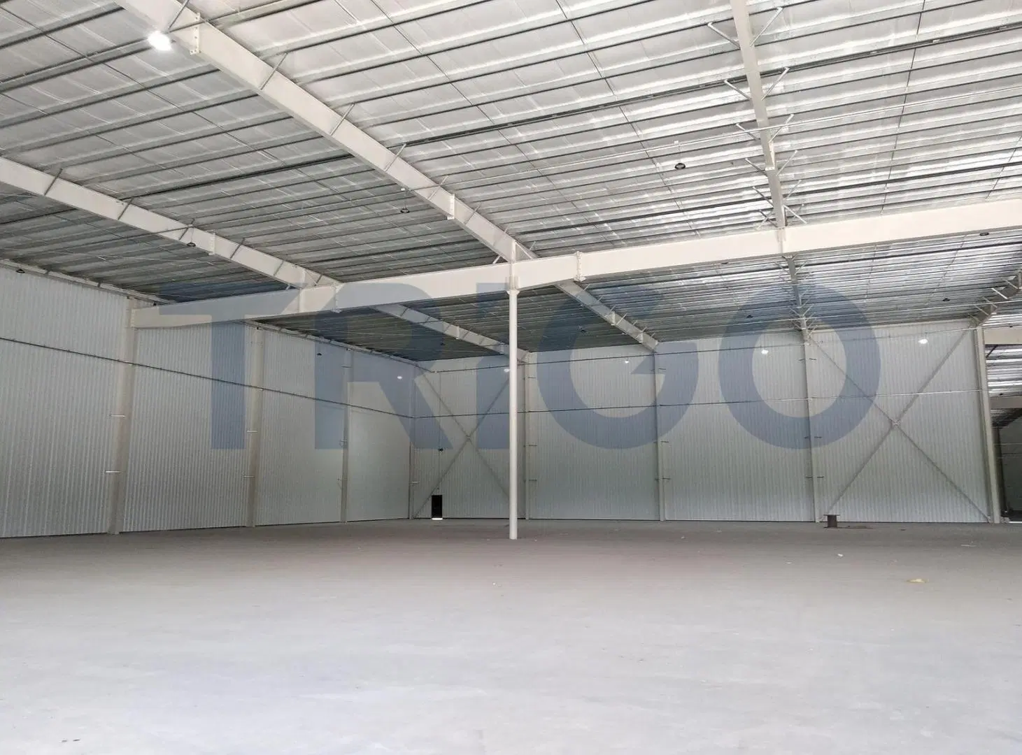 ALQUILER 9000m2 de Nave logística a estrenar en Parque Industrial Moreno 4