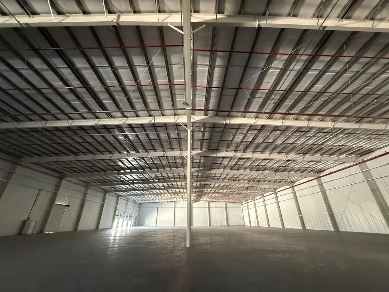 ALQUILER 9000m2 de Nave logística a estrenar en Parque Industrial Moreno 1