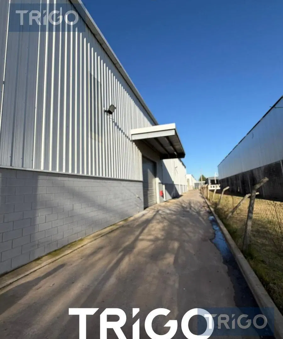 Nave Industrial Depósito Galpón logístico de 2.000 mts2 cubiertos en ALQUILER Parque Industrial 3