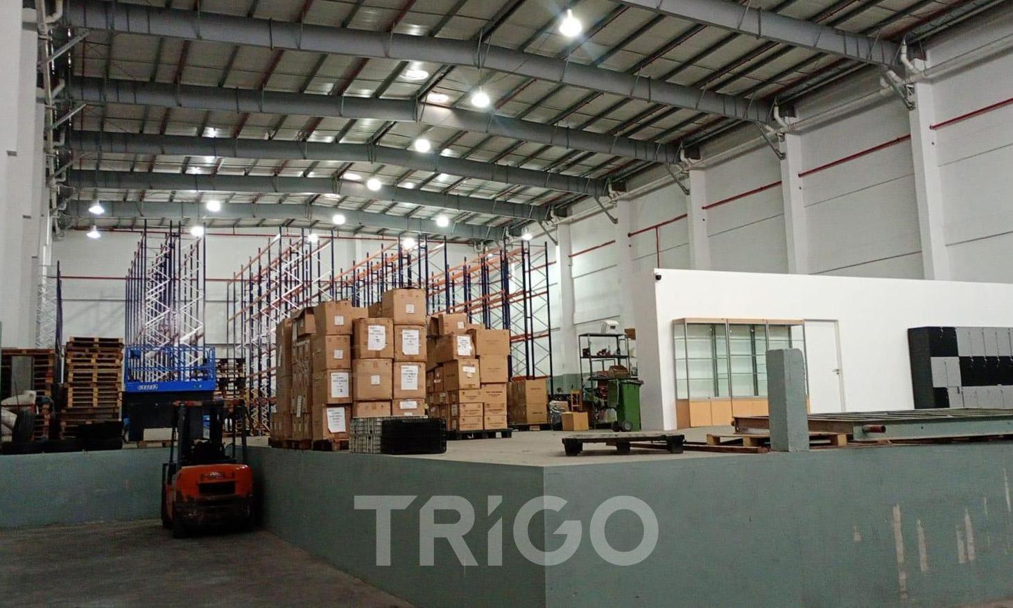 Foto de Alquiler Depósito Galpón Nave Industrial Muy Buen Estado CABA Parque, imagen 1