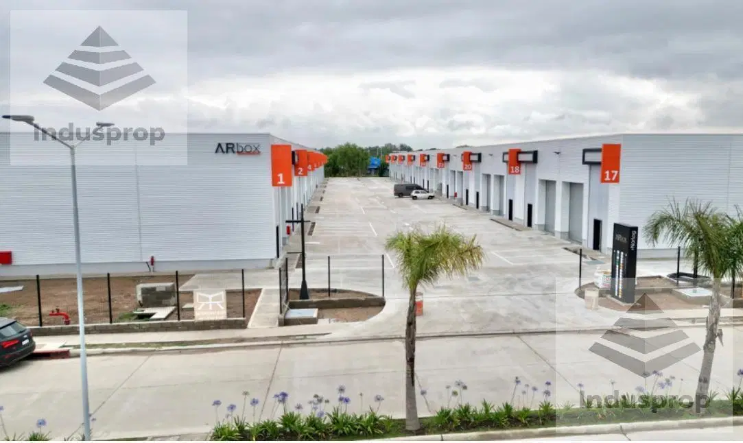 Depósito Galpón en alquiler y venta complejo cerrado con seguridad Polo Industrial Spegazzini 8
